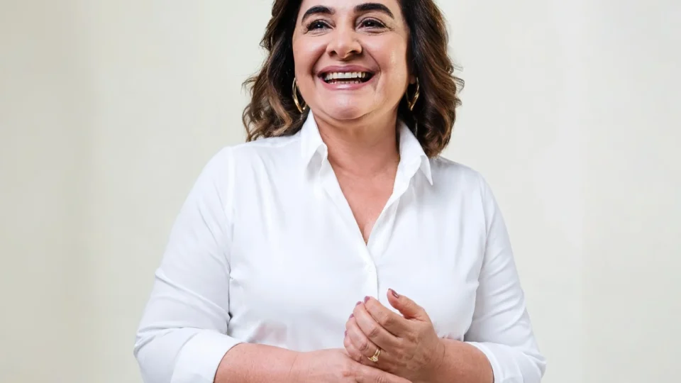 CANDIDATOS: Maria do Carmo convoca eleitores para 1º debate no Amazonas