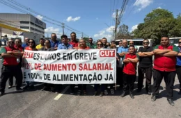 Prefeitura se manifesta sobre paralisação do transporte especial e diz que movimento não tem relação com município
