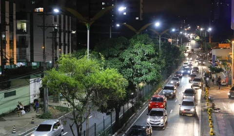 Empresa ligada à iluminação de Manaus é alvo de bloqueio de R$ 1 bilhão em SP