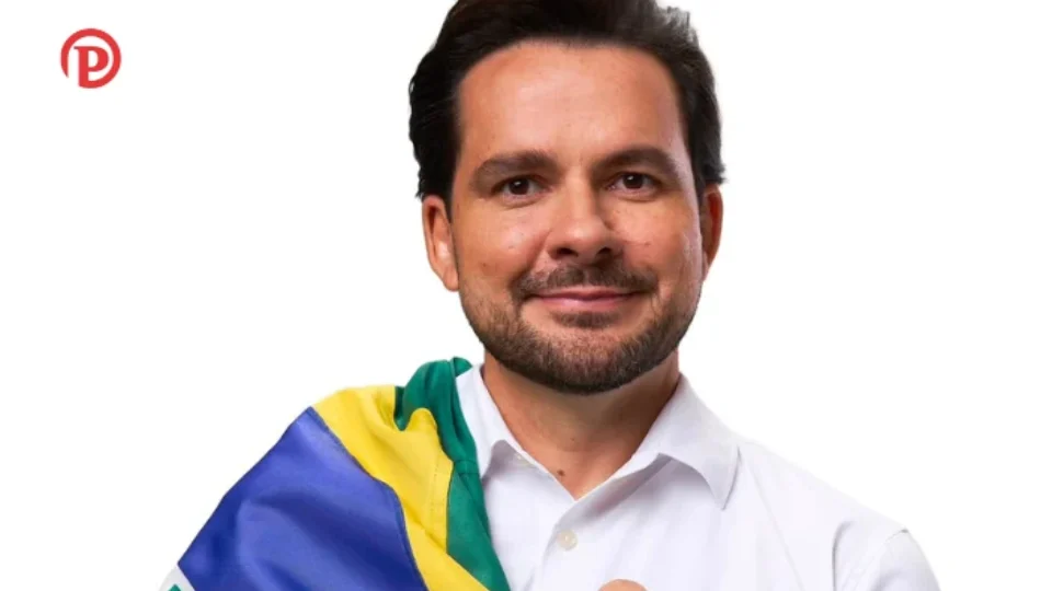 Rumo ao Senado: Capitão Alberto Neto alcança 39,3% em nova pesquisa no Amazonas