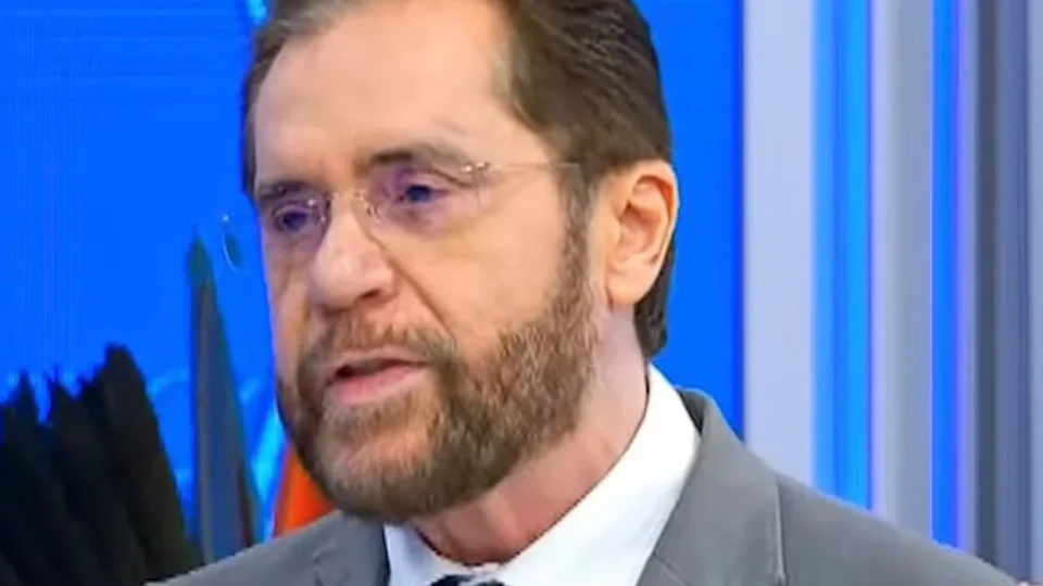 RESPIRADORES VOLTAM À CENA: Plínio Valério questiona Wilson Lima sobre compra na pandemia