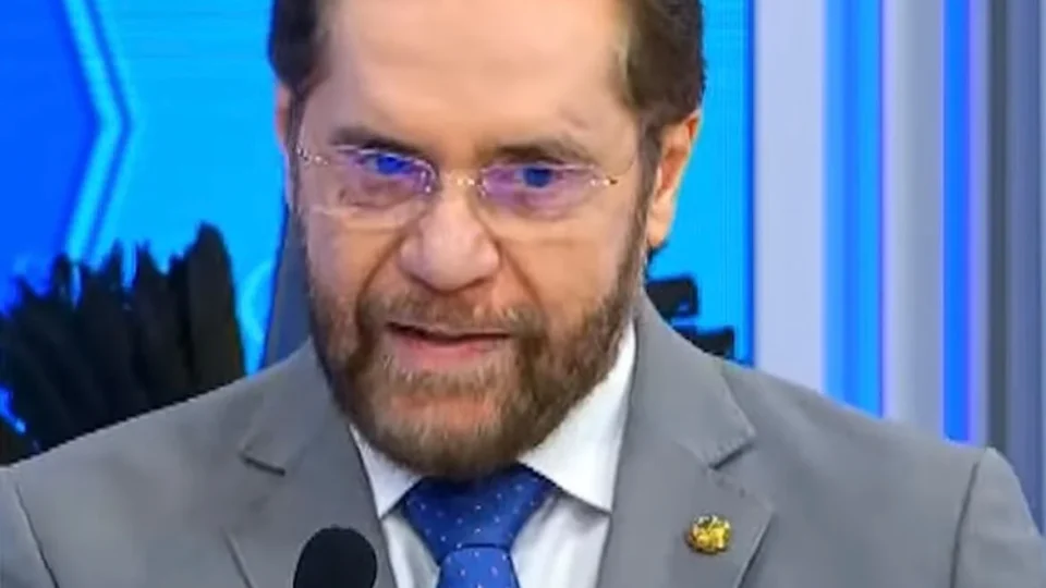 CLIMA PEGOU: Wilson Lima e Plínio Valério trocam farpas sobre conhecimento do interior