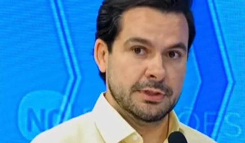 “FILA DA MORTE”: Alberto Neto critica saúde e Braga questiona como salvar o Amazonas