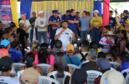 Wilson Lima promete buscar recursos para ampliar investimentos em Caapiranga pelo Senado