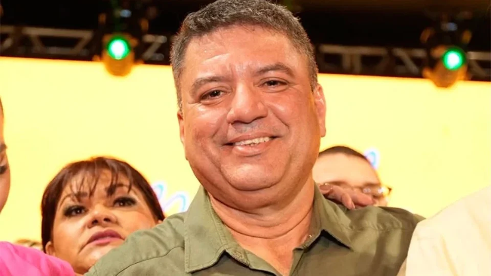 Por que se esconde Coronel Aníbal?