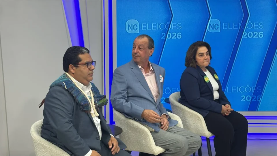 CLIMA DE DEBATE: candidatos ao Governo do Amazonas já chegaram para encontro em Manaus