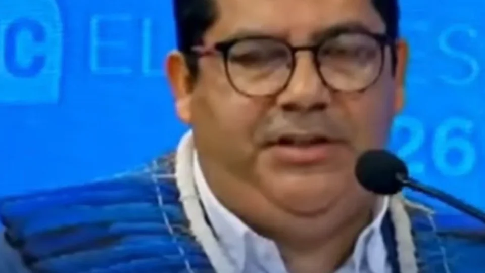 PROFESSOR NA PAUTA: Isael cobra valorização e melhores condições para a educação