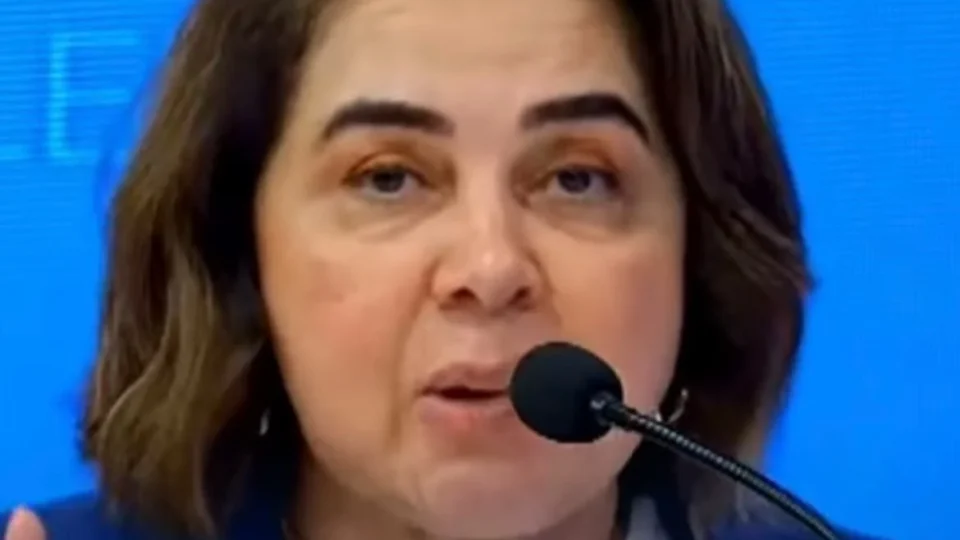 MUDANÇA EM PAUTA: Maria do Carmo questiona adversários e diz que Amazonas precisa de um novo caminho