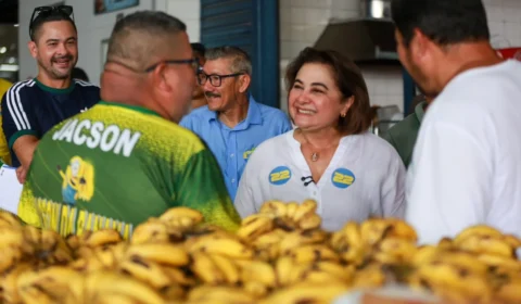 Professora Maria do Carmo garante parceria com feirantes e produtores rurais amazonenses