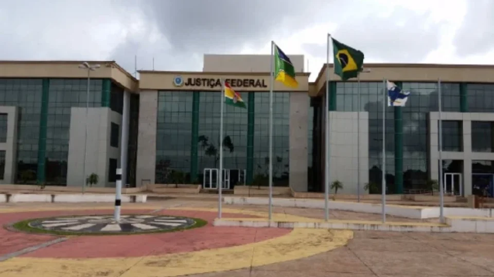 Justiça multa MPF em R$ 39,6 milhões após identificar repetição de ação sobre petróleo na Foz do Amazonas