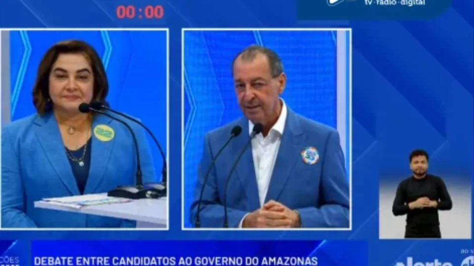 Omar diz que Maria do Carmo “mal administra a sua faculdade”, em debate no GNC