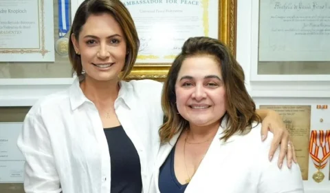 Professora Maria inicia segundo turno com entrevistas e anuncia vinda de Michelle Bolsonaro ao Amazonas
