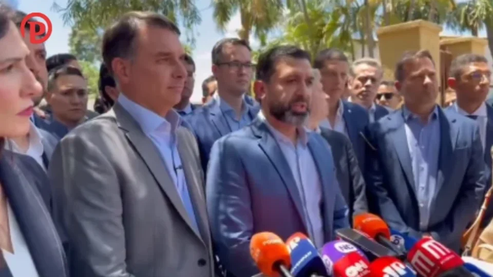Novo declara apoio a Flávio Bolsonaro no 2º turno