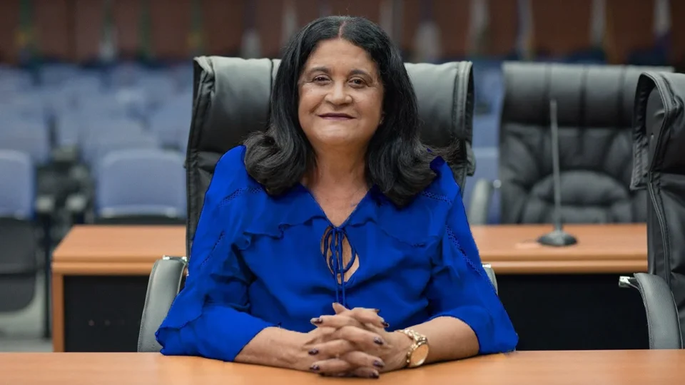 INELEGÍVEL: TSE indefere candidatura de Aurelina Medeiros após recurso do MPE