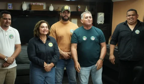 A força do interior: Professora Maria recebe apoio de várias lideranças do interior