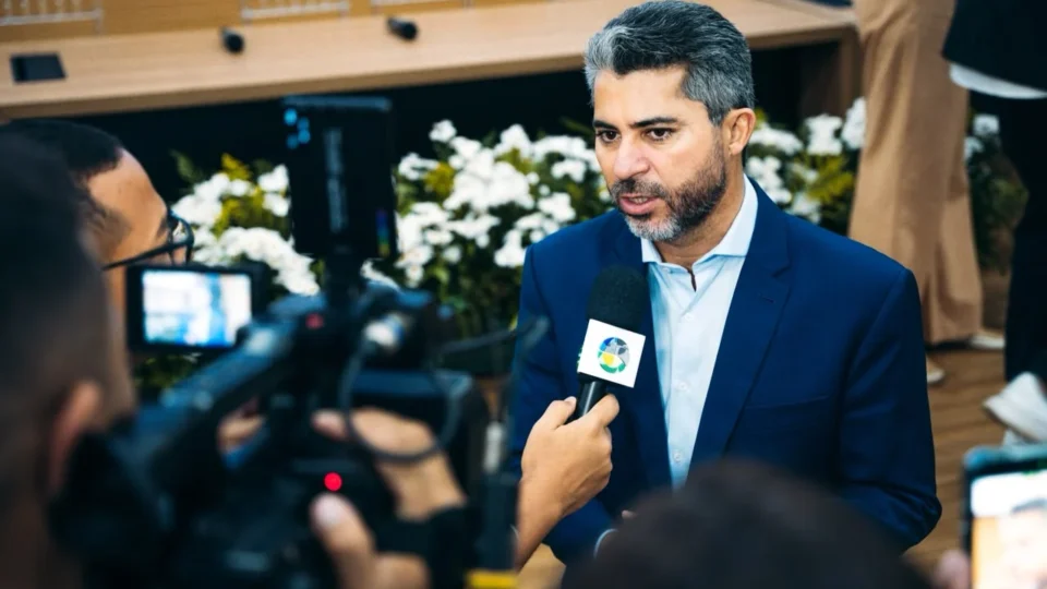 Marcos Rogério articula pedido do PL ao TRE-RO sobre prorrogação da votação em Rondônia
